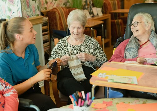 Enriching Lives: Top Activities for Seniors to Foster Community and Joy